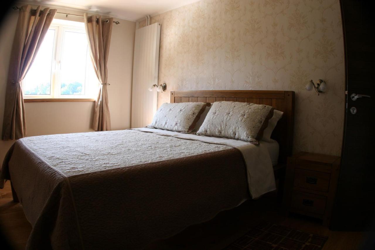 예제르체 Millenium House 1 B&B 외부 사진