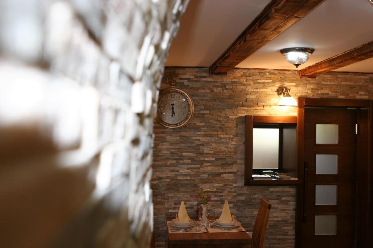 예제르체 Millenium House 1 B&B 외부 사진